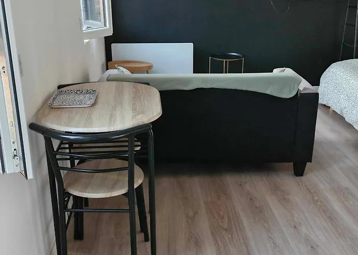 Appartement Canada 6 *